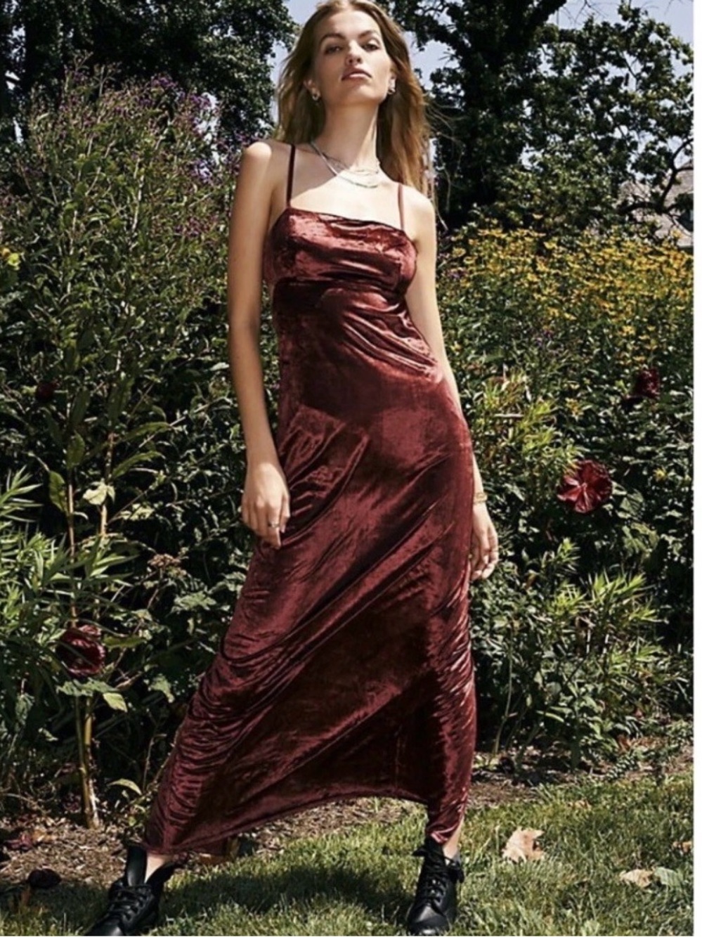 Free People Y2K Karlie Velvet Maxi Dress in Double Dare Wine Color Size 6